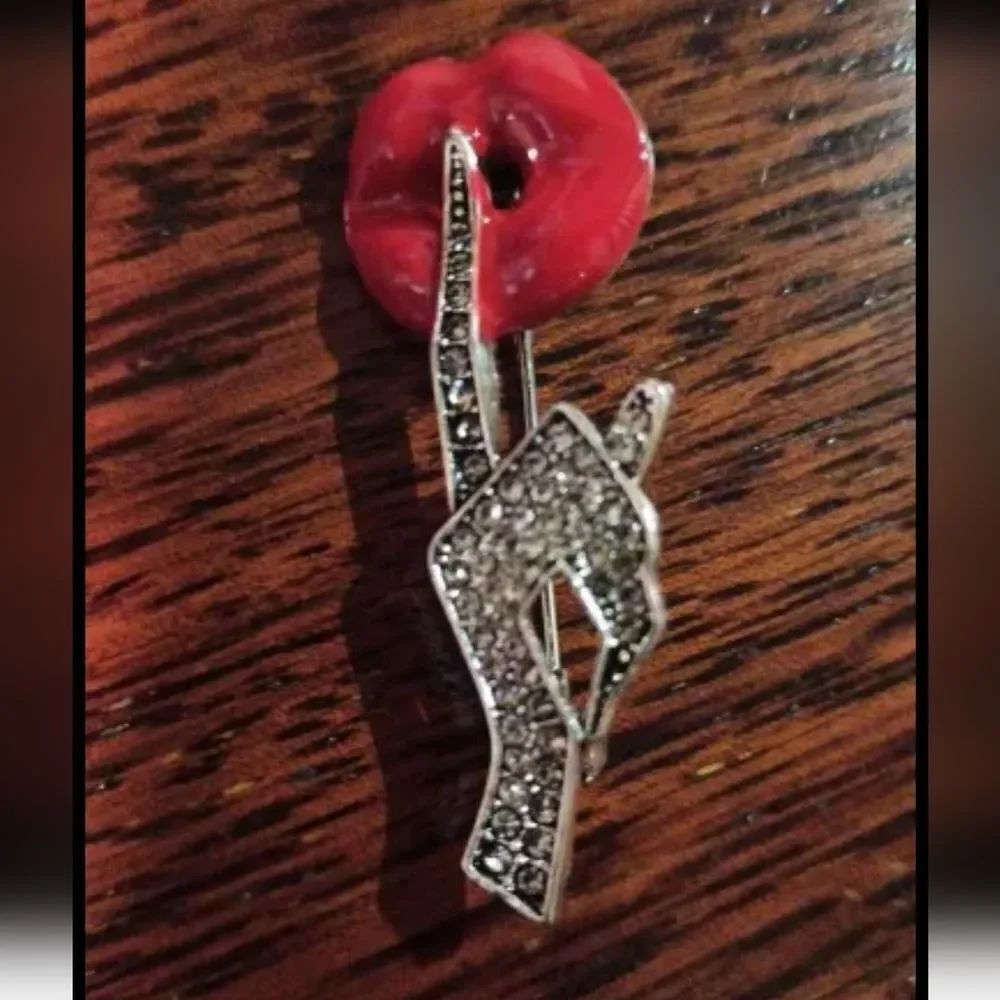 NWOT Hush Pin - Picture 7 of 9